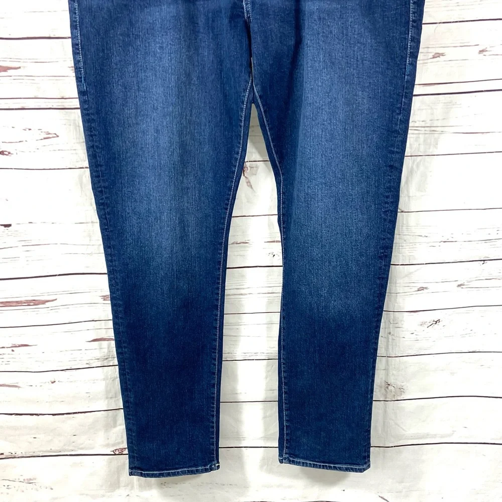 True‎ Religion Geno Jeans Men’s 40x 32 Blue Relaxed Slim Denim